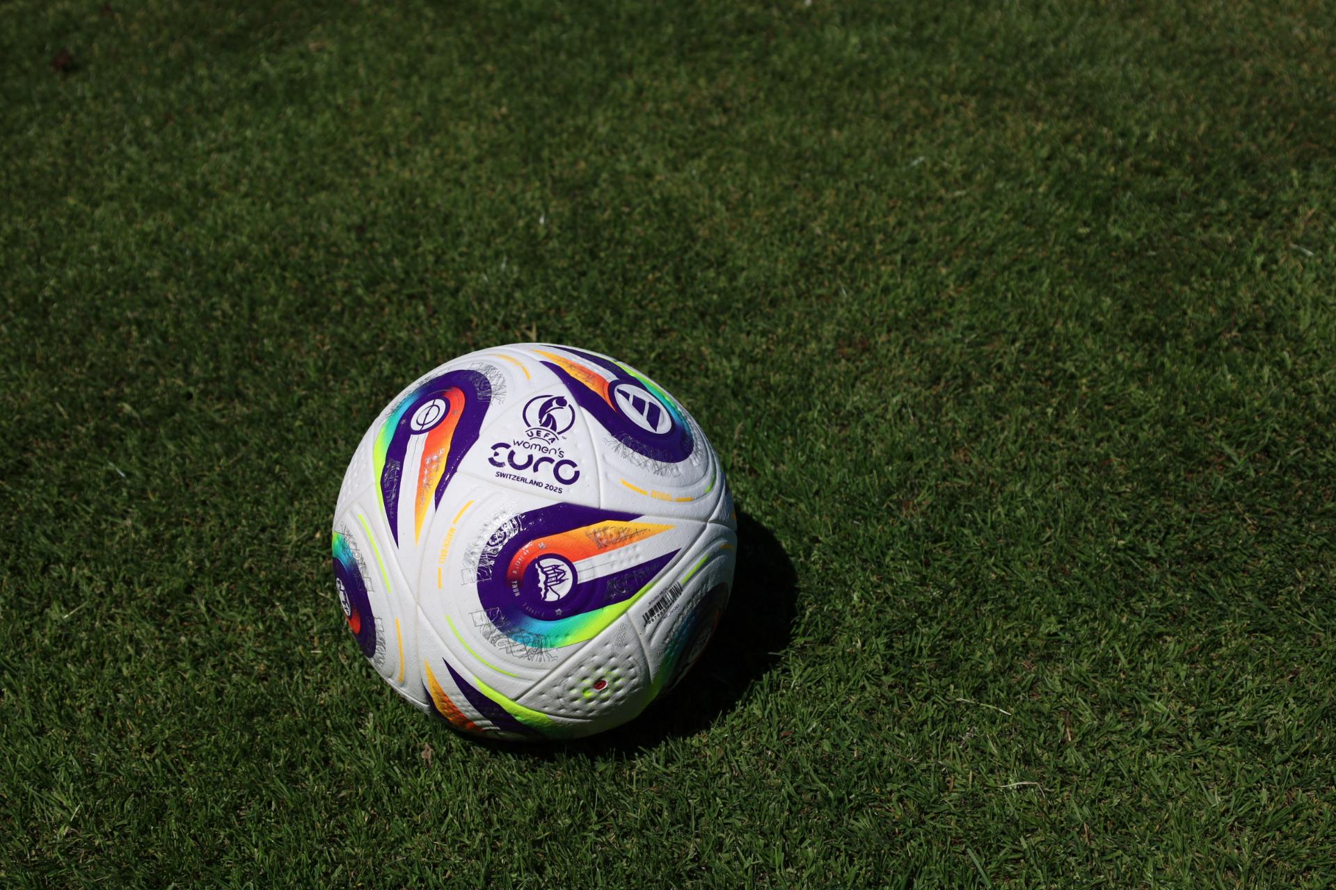 Top Turf for Top Tournaments